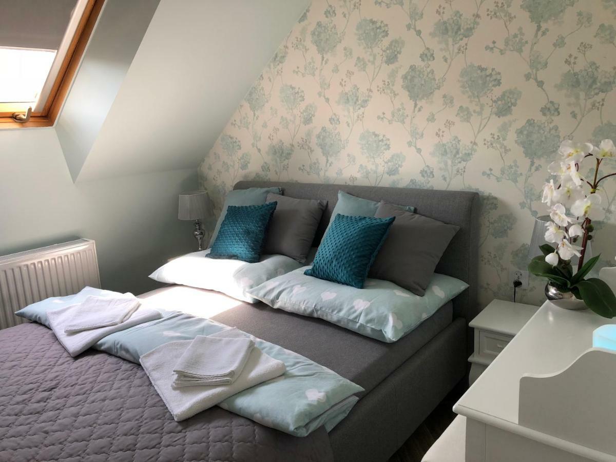 Family & Business Elegant Apartments Ul Warszawska - 2 Bedroom, Balcony, Parking 키엘체 외부 사진